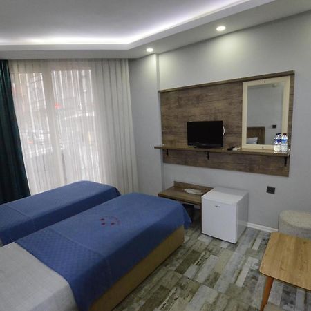 Tuem Palace Otel Bandırma Extérieur photo